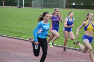 Danijela Pešić (99) , osobni na 60m 8,11