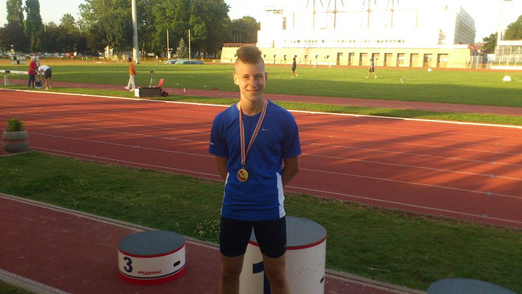 Zlato na 100pr, Filip Galar