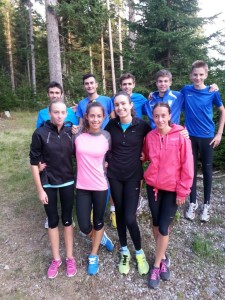 image-70ee513ea3828f3fcac40f5d630adbea012ee6c29c33faa796bb61737b80dd41-V