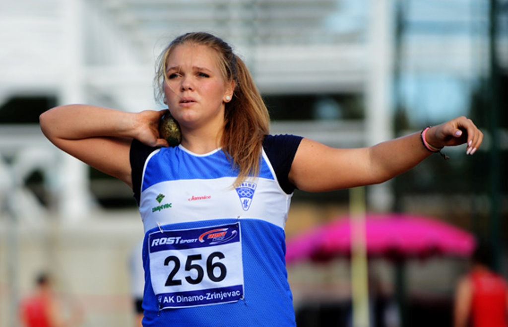 Ana Šarić, druga u kugli, treća u disku