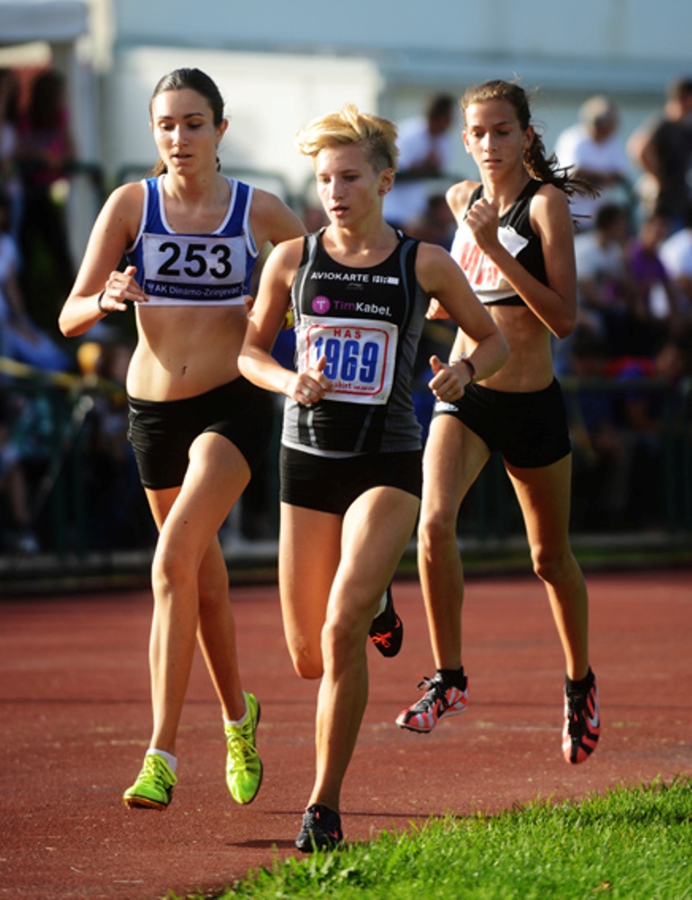 Druga na 3000m, Lucija Bedalov