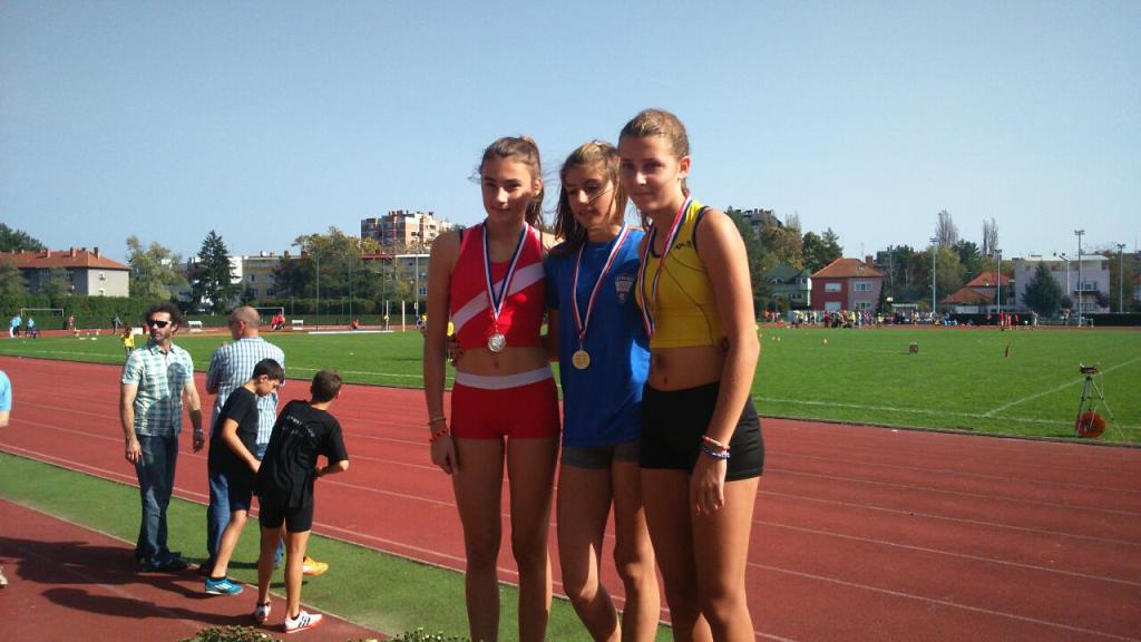 Stela Hunjadi za zlatnom medaljom