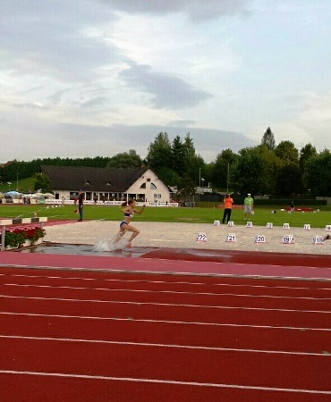 image-e73859c4cb660b96b9f199f3eab46ecbaff9fc5b98d5005907ff4df59584c492-V