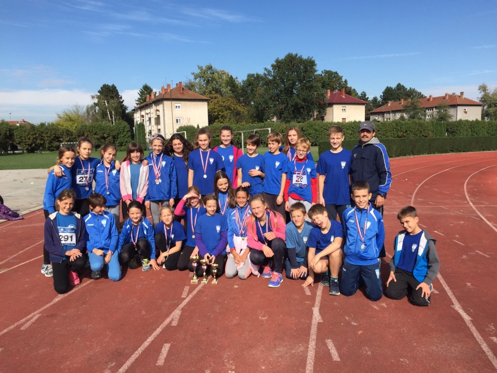 AK DINAMO - ZRINJEVAC sveukupni pobjednik HALS -a za 2015 godinu 