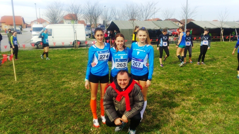 "Manager" sa svojom ekipom !