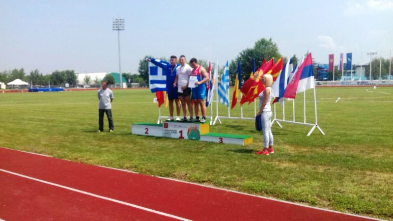 Karlo na pobjedničkom postolju