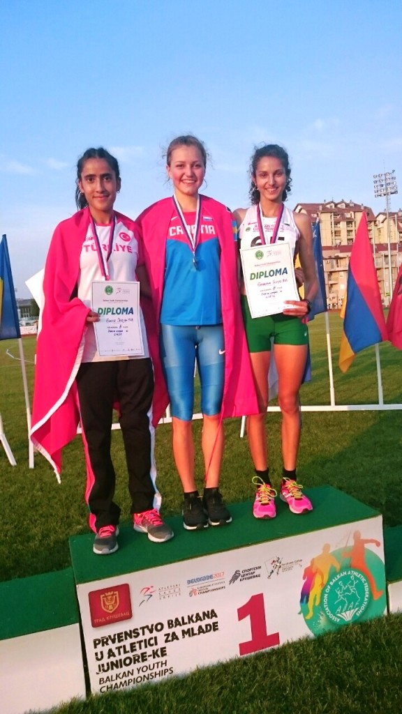 ZLATO I REKORD , NAJBOLJA JE LORA ONTL !