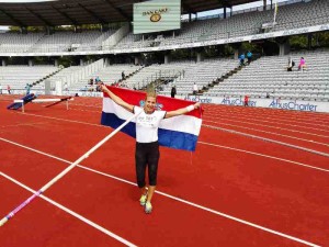 Lijepa Naša svirala je u čast naše rekorderke i prvakinje Europe u W40- Ivone Jerković !