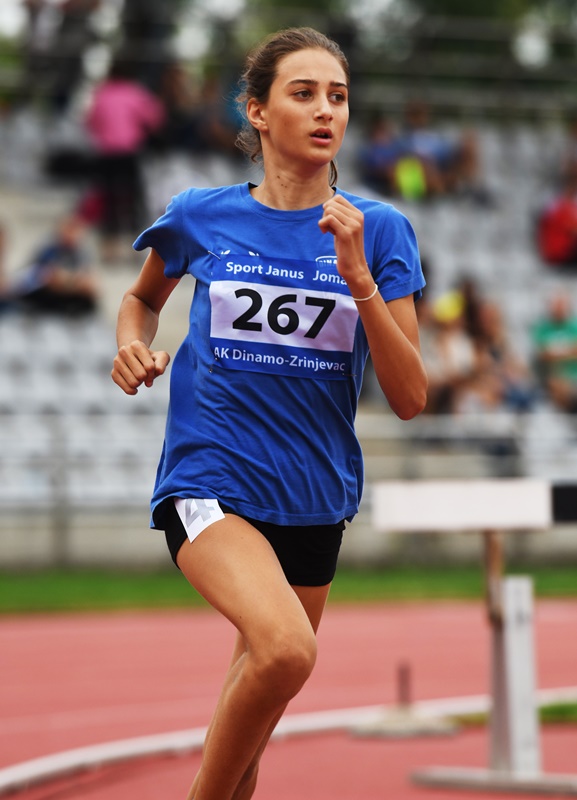 Ina_Cigic_Dinamo17-03
